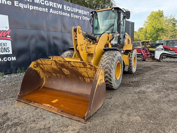 2017-caterpillar-930m-image-8