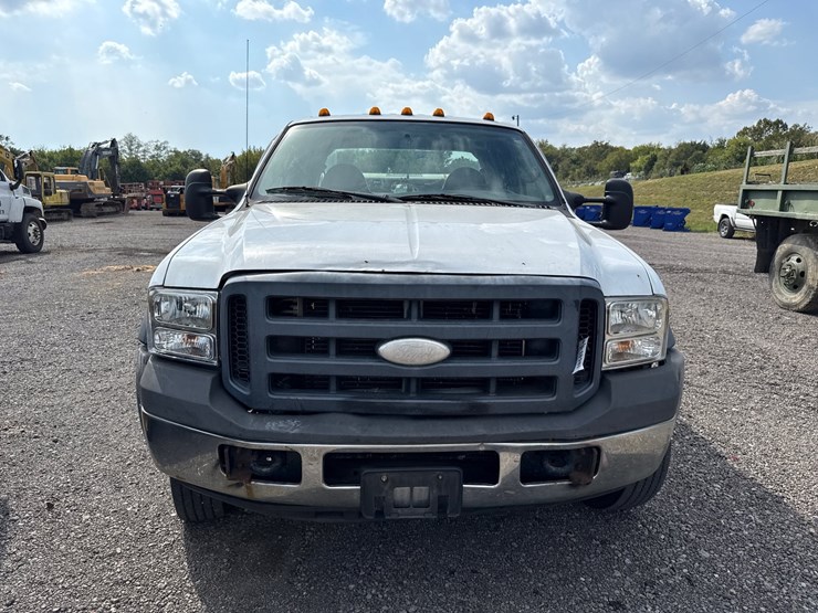 2007-ford-f450-image-2