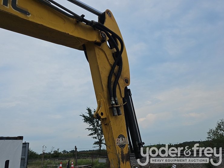 2008-neuson-8003-image-21