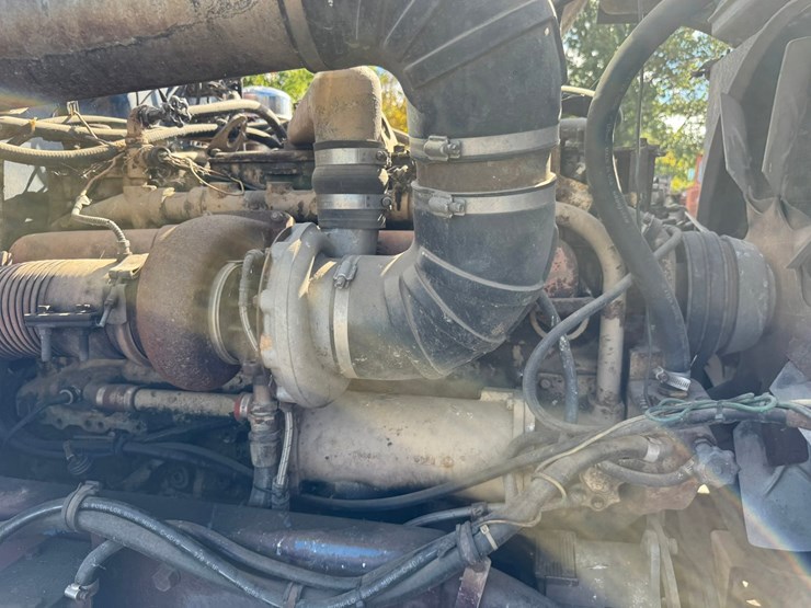 1981-kenworth-w900-image-52