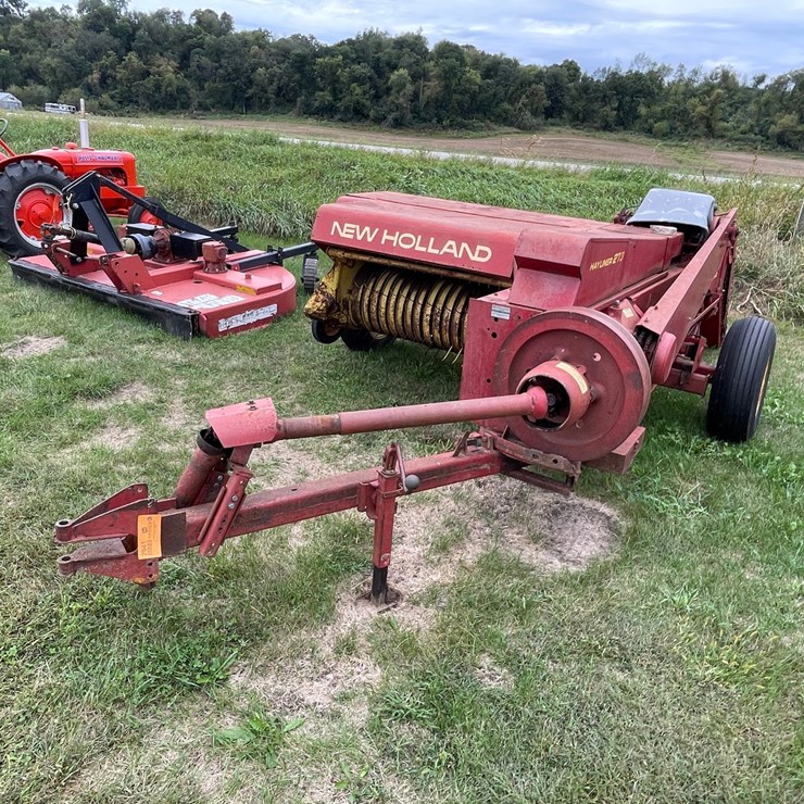 NEW HOLLAND HAYLINER 273