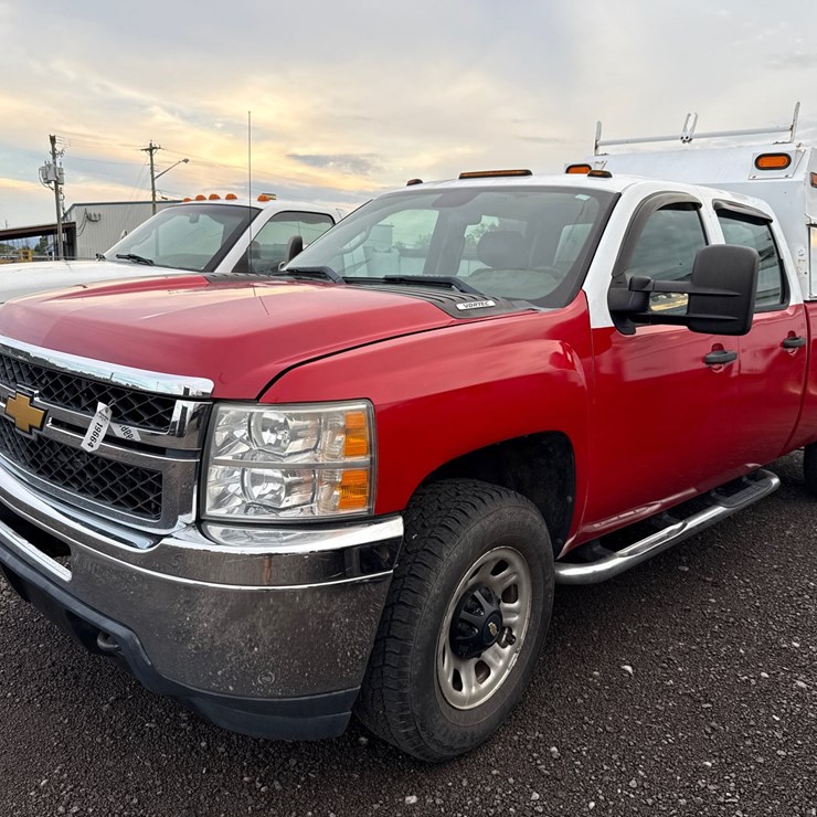 2013 CHEVROLET 3500