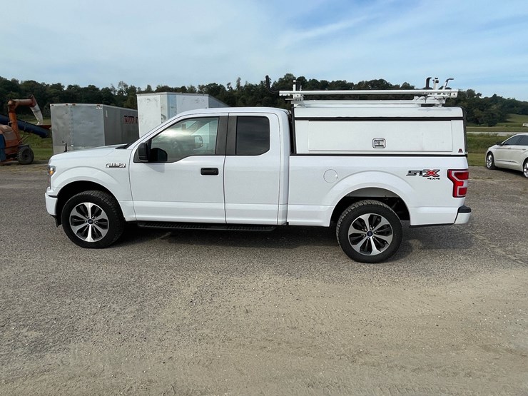2020-ford-f150-image-8