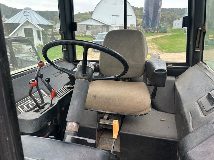 john-deere-4430-image-19