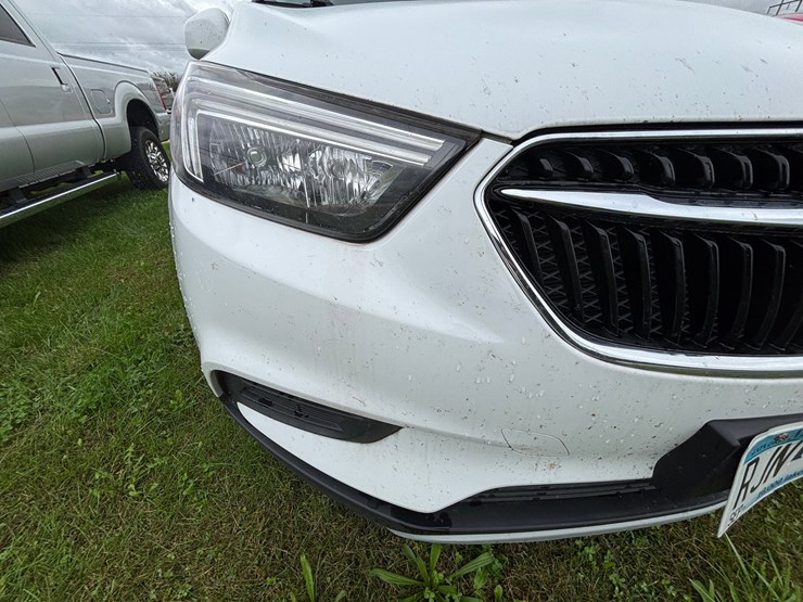 2021-buick-encore-image-47