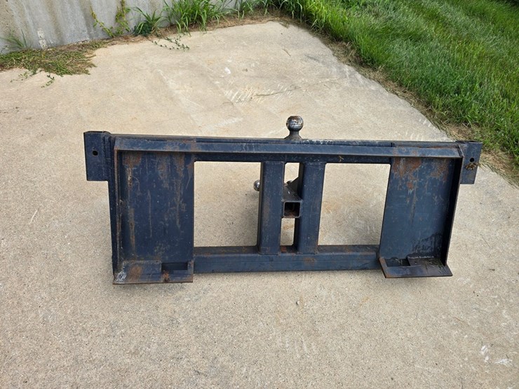 #9680-•-homemade-skid-steer-receiver-hitch-plate-image-3
