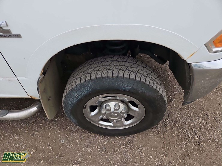 dodge-3500-image-12