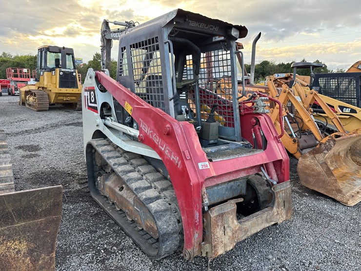 takeuchi-tl8-image-3