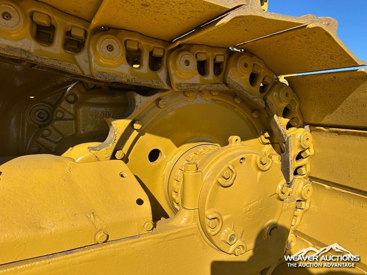 caterpillar-d6d-image-25