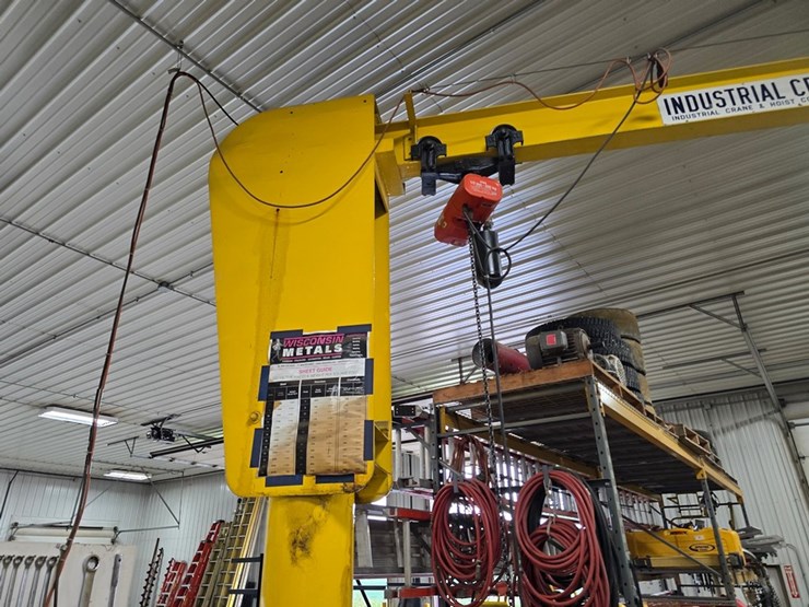 #9625-•-jib-crane-swivel-shop-chain-hoist-image-3