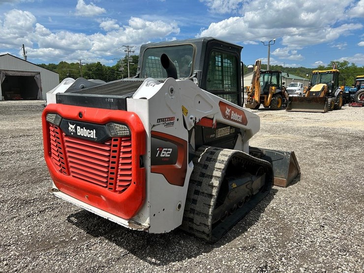 2021-bobcat-t62-image-4
