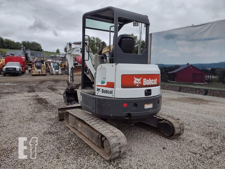 2012-bobcat-e35-image-33