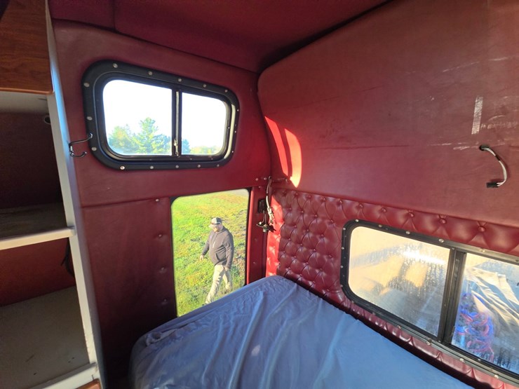 2001-western-star-4964ex-image-66