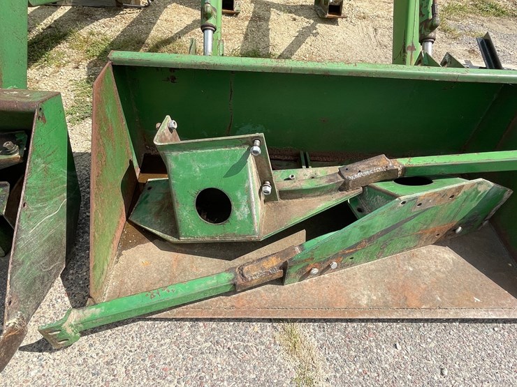 #1326-•-john-deere-j145-loader-with-bucket-image-25