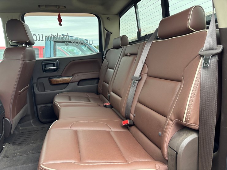 2019-chevrolet-silverado-3500hd-image-41