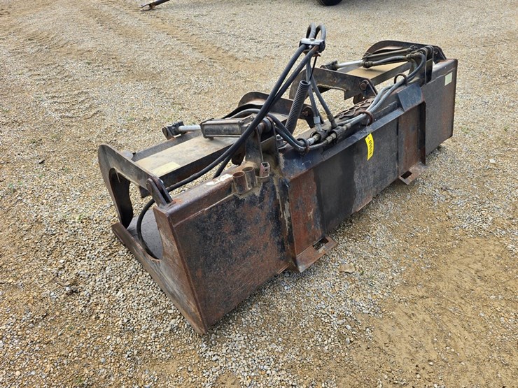 #9618-•-84"-grapple-bucket-image-3