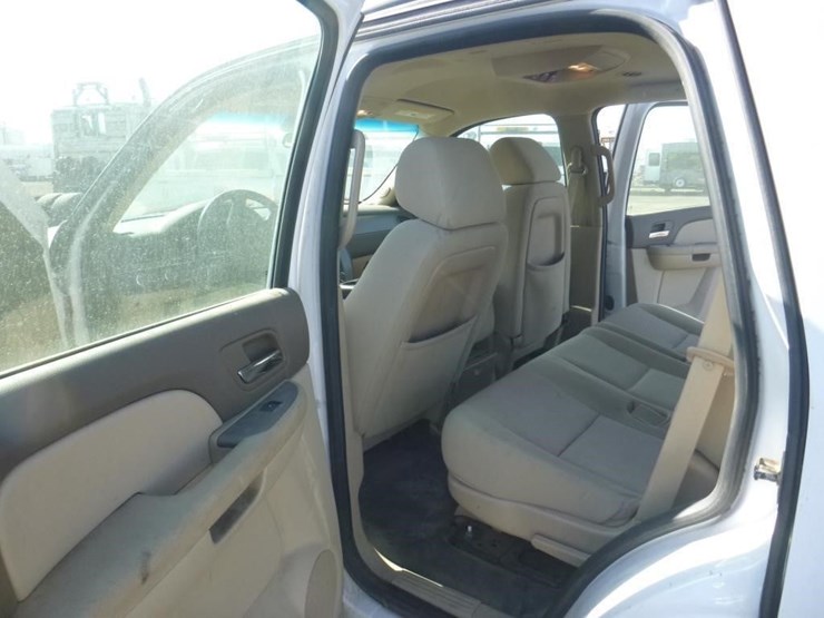 2014-chevrolet-tahoe-image-7