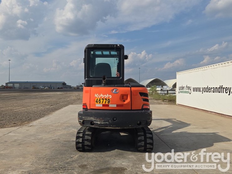 2022-kubota-kx040-4-image-4