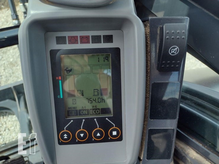deere-35g-image-7