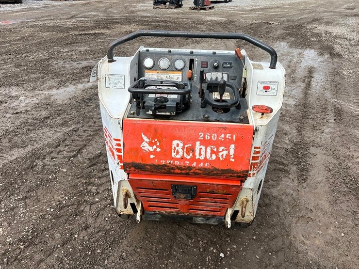 2013-bobcat-mt52-image-5