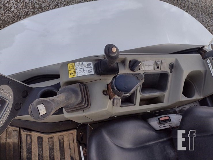 bobcat-e35i-image-8