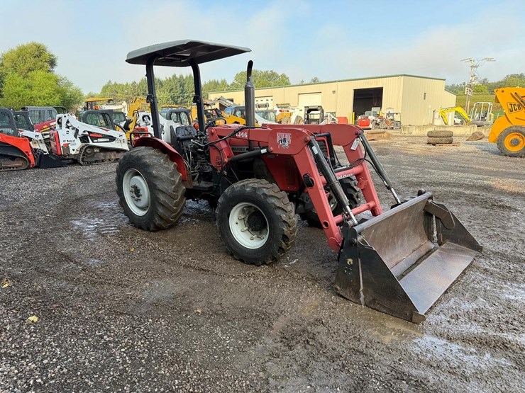 massey-ferguson-451-image-6