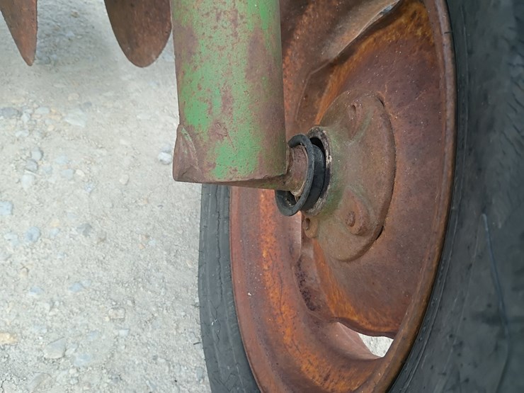 john-deere-10-image-23