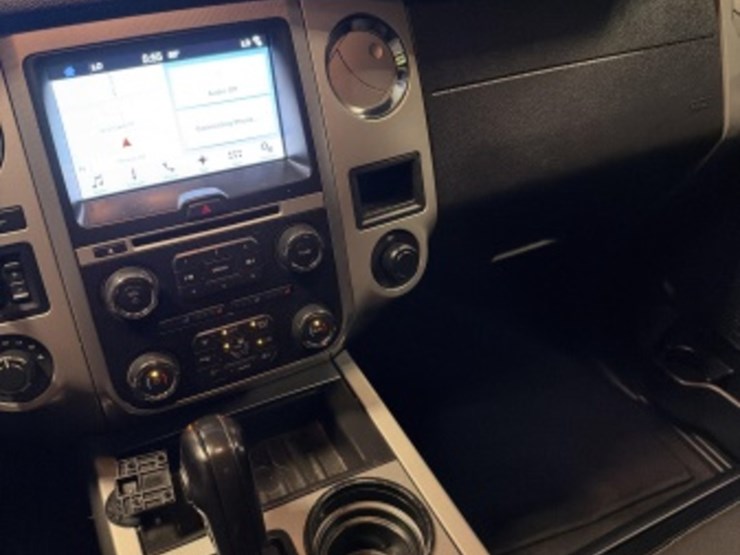 2016-ford-expedition-image-20