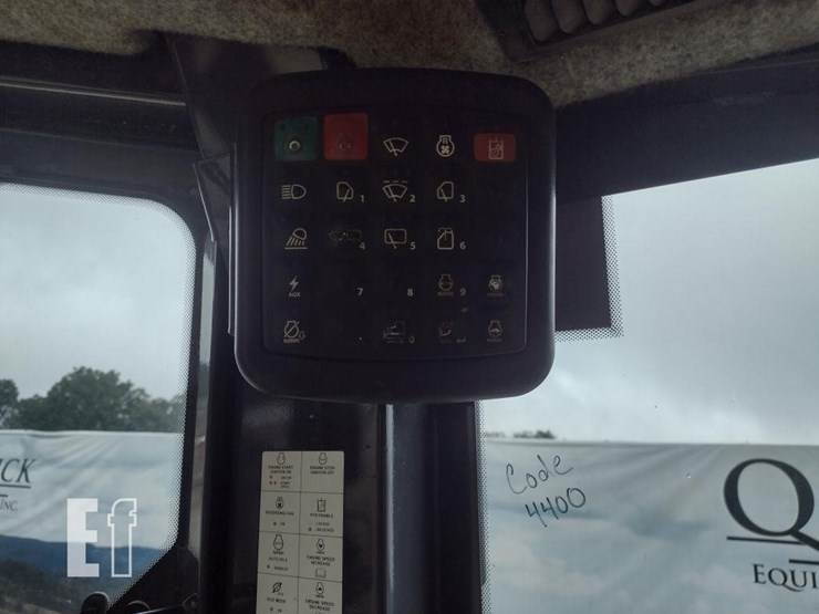2016-deere-850k-image-9