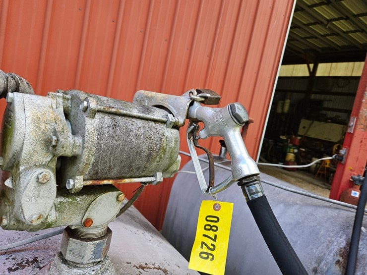 #8726-•-500-gallon-fuel-tank-image-9