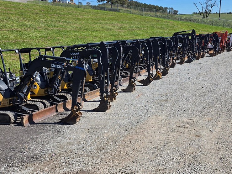 construction-&-agricultural-equipment-auction-image-1
