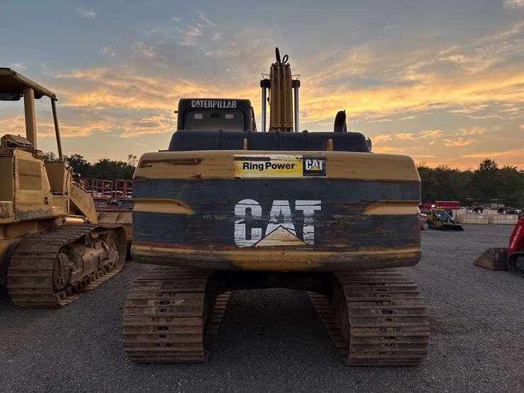 caterpillar-315bl-image-11