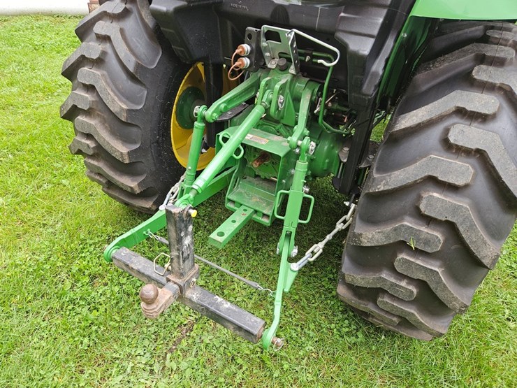 john-deere-4066m-image-15