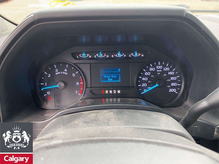 2020-ford-f350-image-16