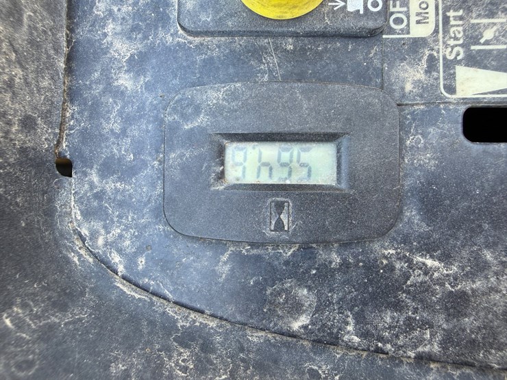 john-deere-z445-image-17