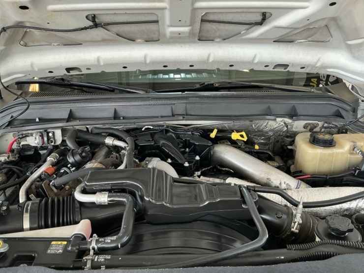 2012-ford-f550-image-10