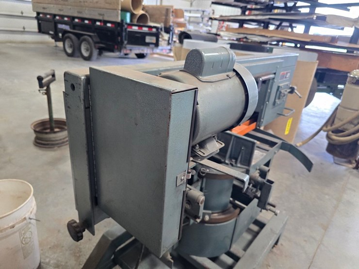 #9670-•-ellis-1800-metal-band-saw-image-7