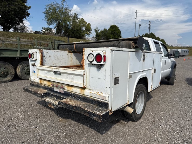 2007-ford-f450-image-12