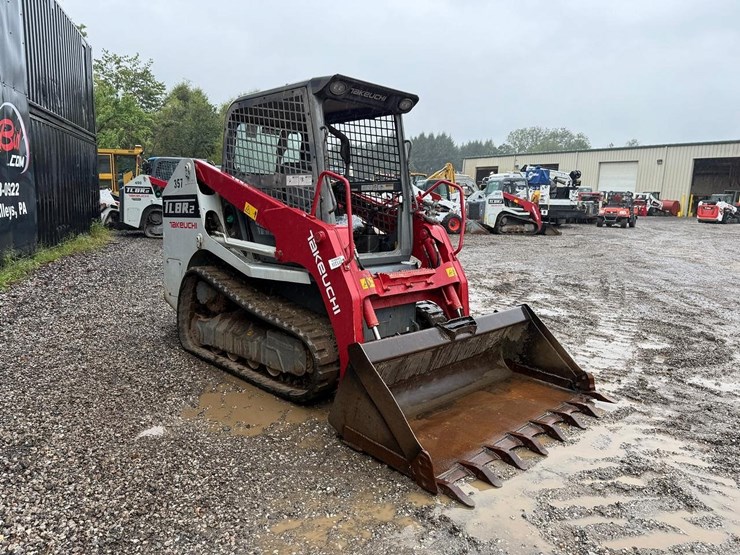 2020-takeuchi-tl8-image-6