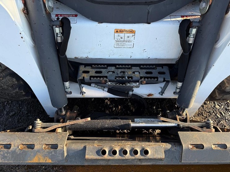 2018-bobcat-s550-image-10