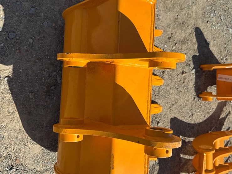 #54-•-giyi-gybk-cat305-excavator-bucket-inv#55146-image-7