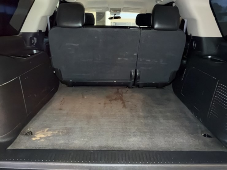 2014-chevrolet-tahoe-image-10