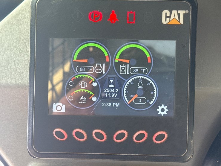 caterpillar-299d2-xhp-image-13