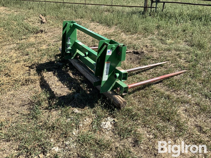 worksaver-tractor-loader-bale-spear-attachment-image-5