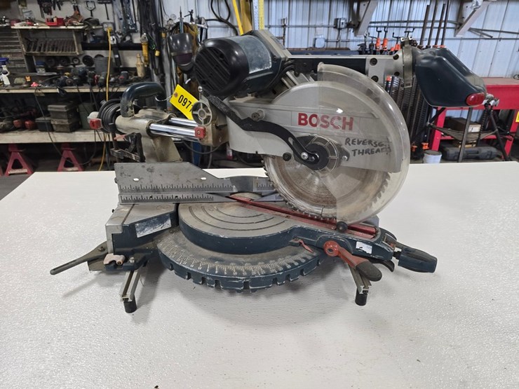 #9717-•-bosch-12"-compound-miter-saw-image-2