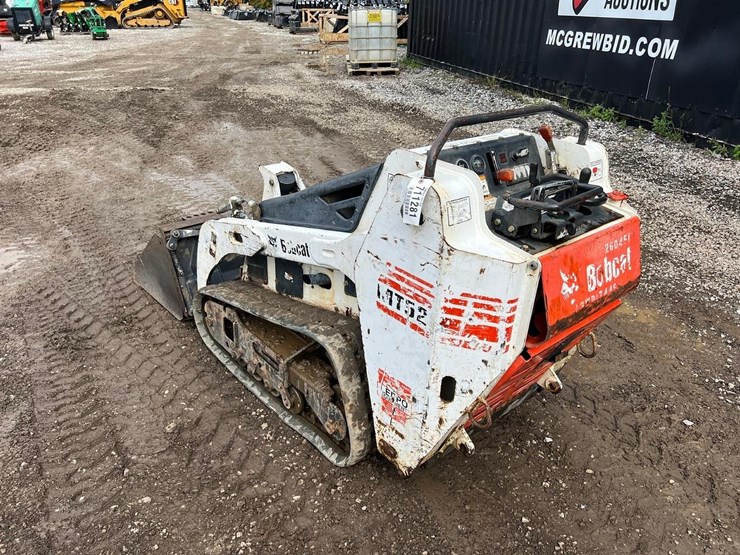 2013-bobcat-mt52-image-4