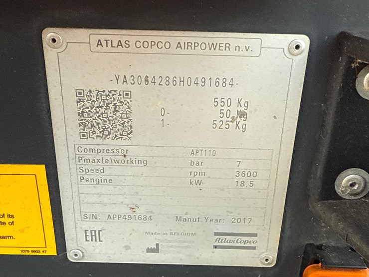 #2070-•-2017-atlas-copco-towable-air-compressor-image-4