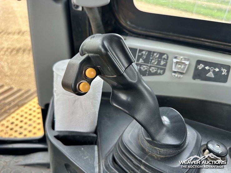 2018-caterpillar-d6t-lgp-image-19