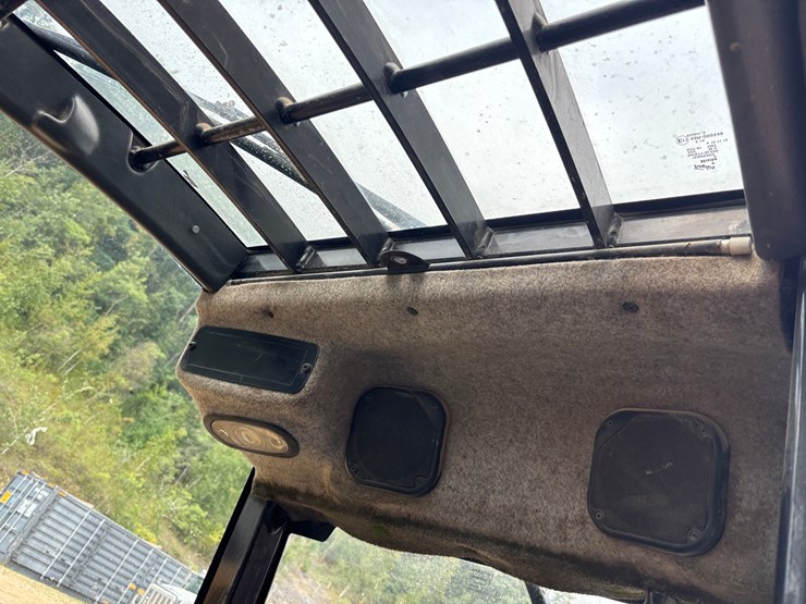 caterpillar-th255-image-24