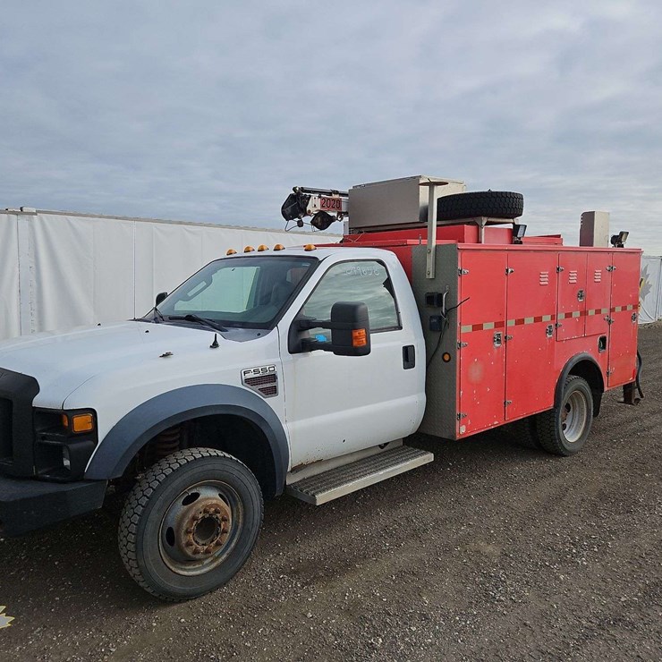 2009 FORD F550